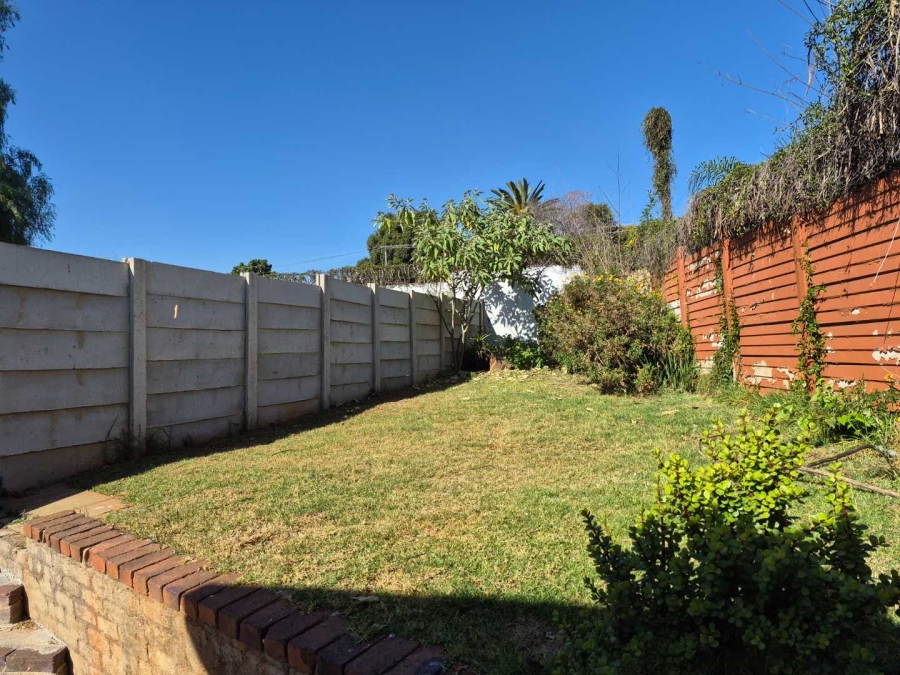 To Let 2 Bedroom Property for Rent in Northcliff Gauteng