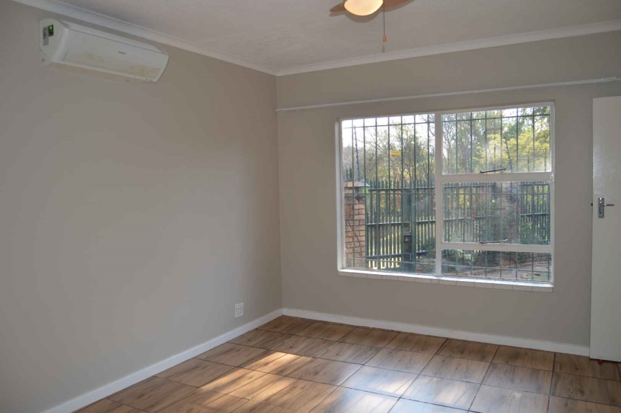 To Let 3 Bedroom Property for Rent in Faerie Glen Gauteng