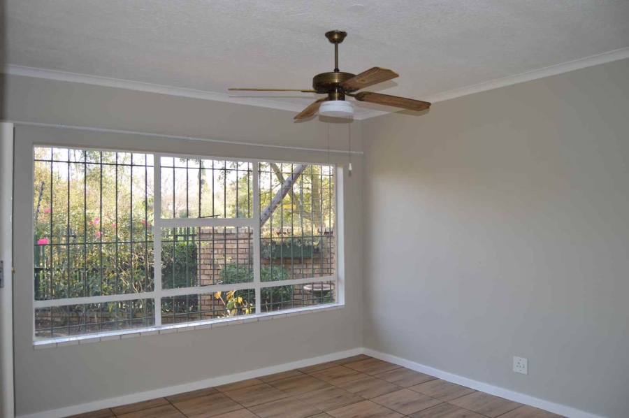 To Let 3 Bedroom Property for Rent in Faerie Glen Gauteng