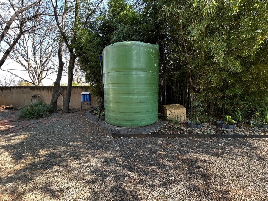 5 Bedroom Property for Sale in Three Rivers Gauteng