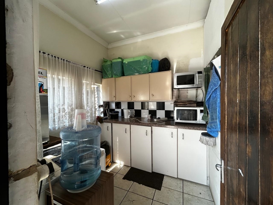 5 Bedroom Property for Sale in Three Rivers Gauteng