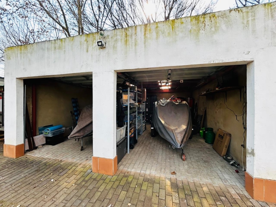 Commercial Property for Sale in Three Rivers Gauteng