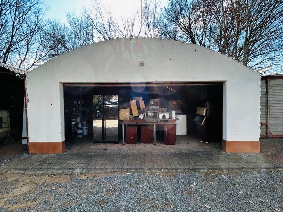Commercial Property for Sale in Three Rivers Gauteng