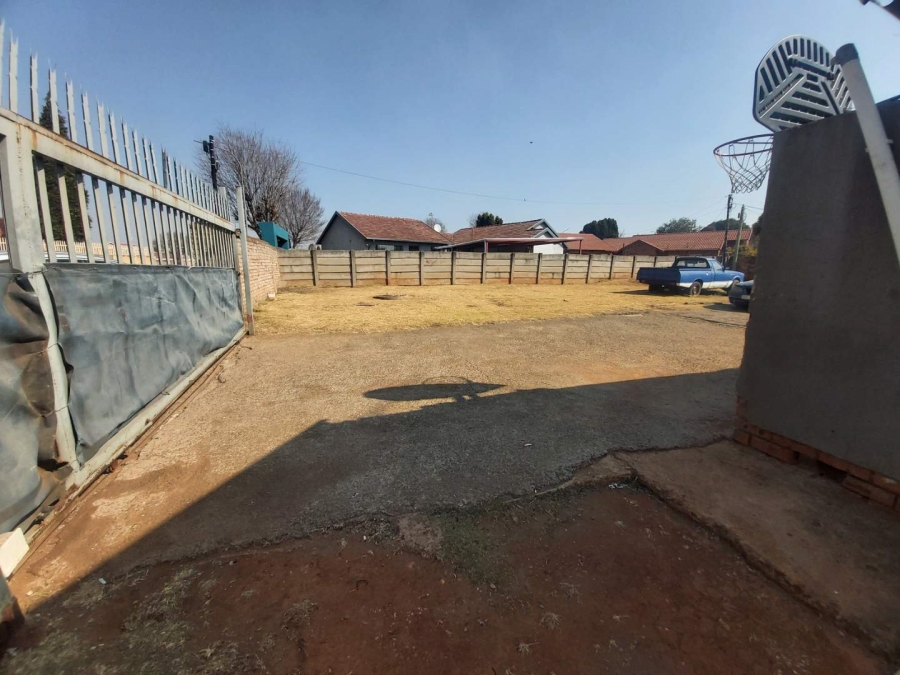 3 Bedroom Property for Sale in Bakerton Gauteng