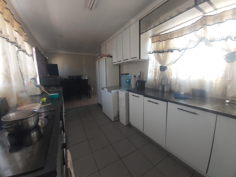 3 Bedroom Property for Sale in Bakerton Gauteng