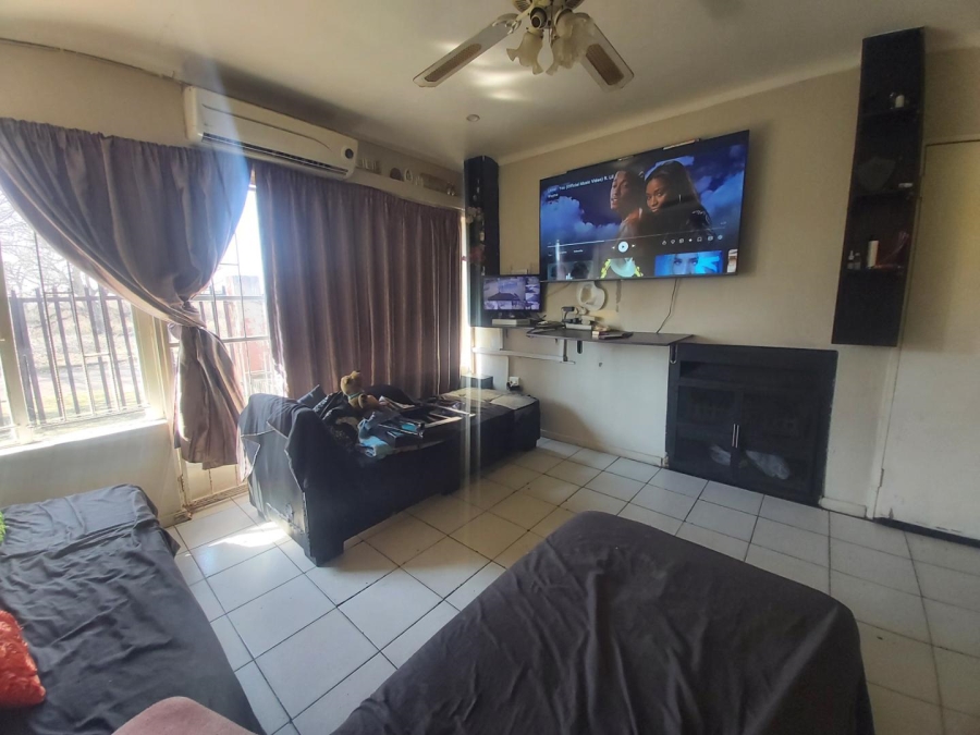 3 Bedroom Property for Sale in Bakerton Gauteng