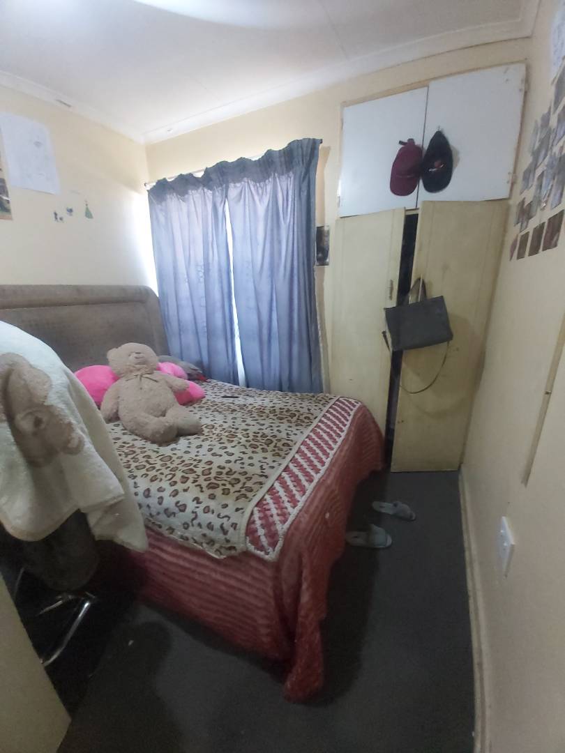 3 Bedroom Property for Sale in Bakerton Gauteng