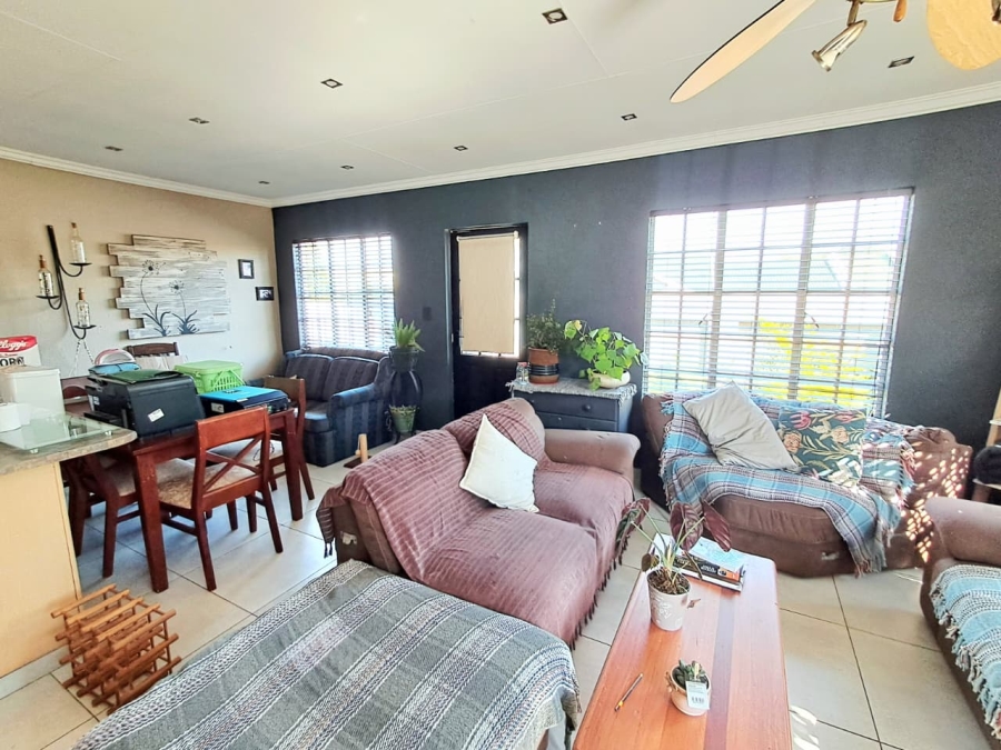 3 Bedroom Property for Sale in Verwoerdpark Gauteng