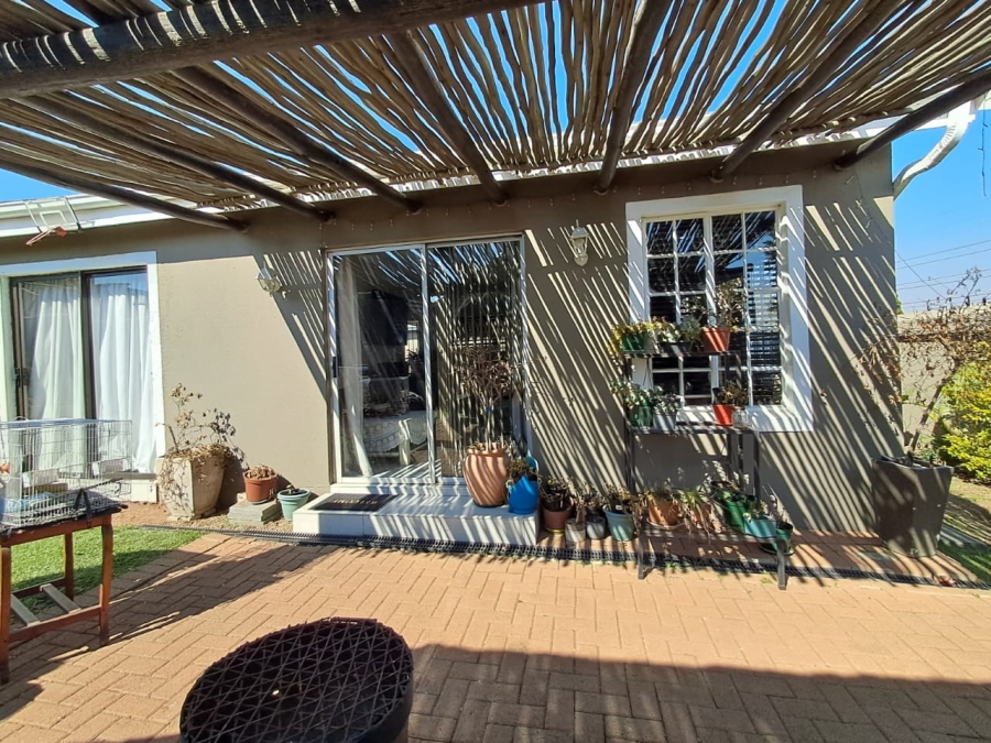 3 Bedroom Property for Sale in Verwoerdpark Gauteng