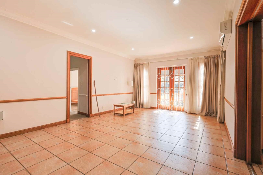 To Let 7 Bedroom Property for Rent in Brooklyn Gauteng