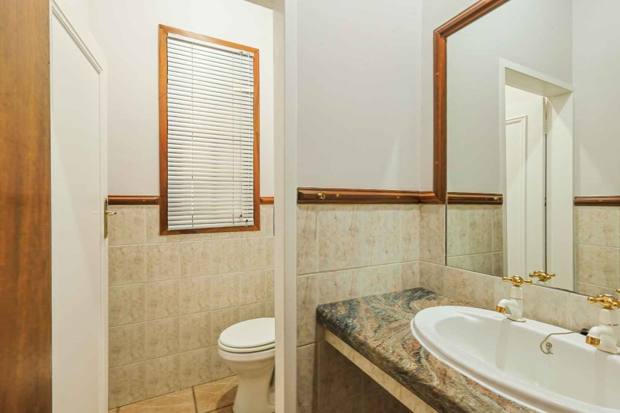 To Let 7 Bedroom Property for Rent in Brooklyn Gauteng