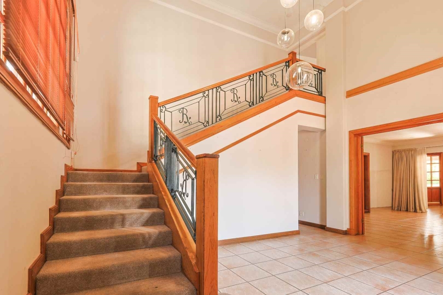 To Let 7 Bedroom Property for Rent in Brooklyn Gauteng