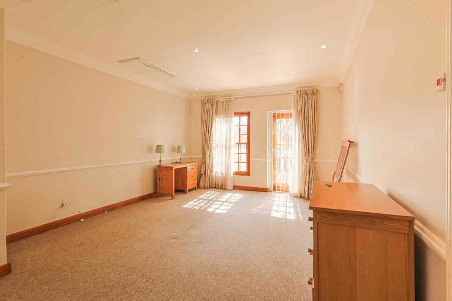 To Let 7 Bedroom Property for Rent in Brooklyn Gauteng