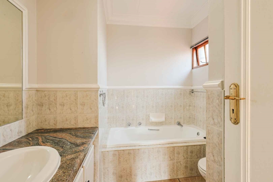 To Let 7 Bedroom Property for Rent in Brooklyn Gauteng
