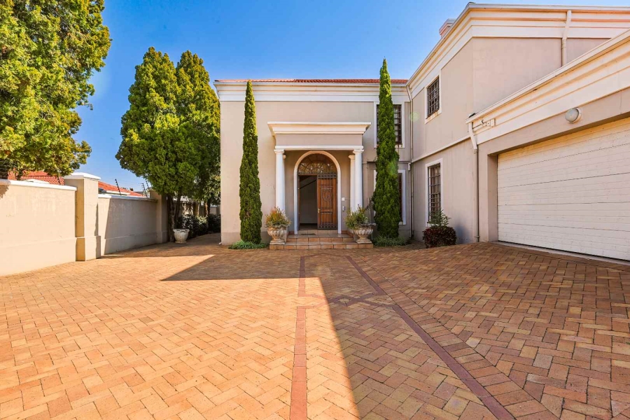 To Let 7 Bedroom Property for Rent in Brooklyn Gauteng