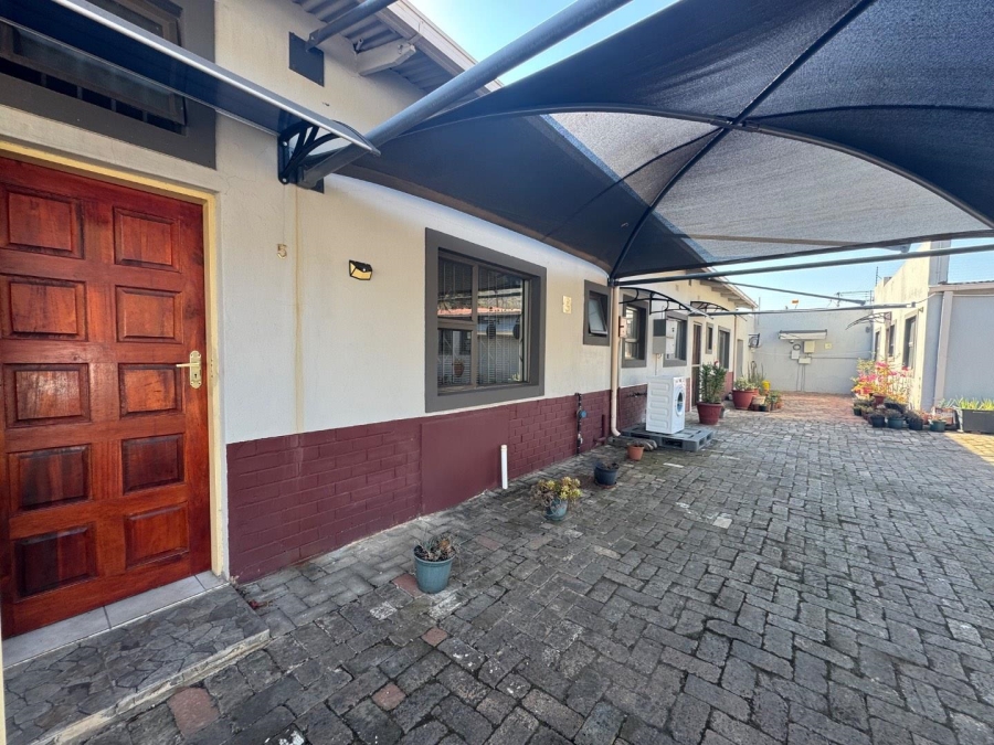 17 Bedroom Property for Sale in Riviera Gauteng