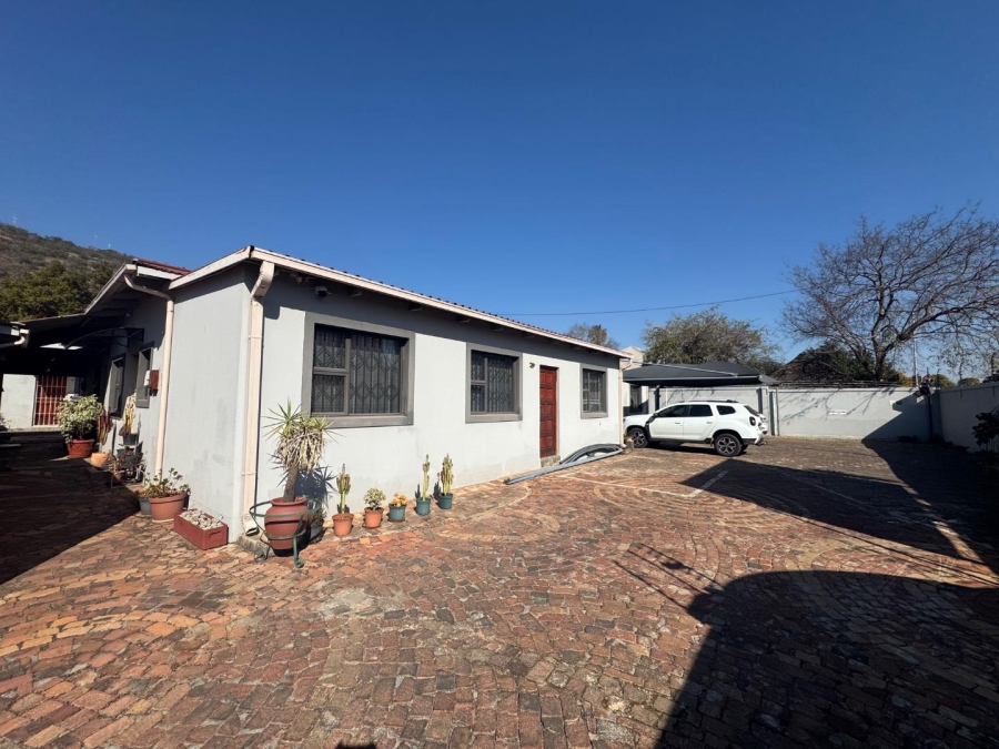 17 Bedroom Property for Sale in Riviera Gauteng