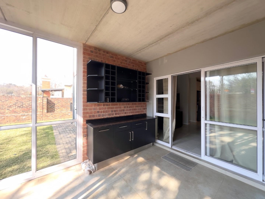 2 Bedroom Property for Sale in Equestria Gauteng