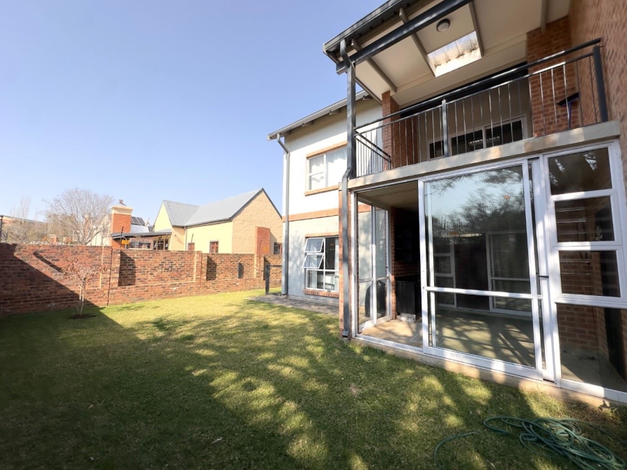 2 Bedroom Property for Sale in Equestria Gauteng