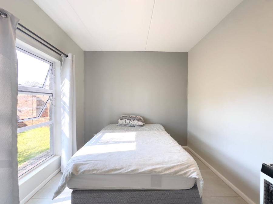 2 Bedroom Property for Sale in Equestria Gauteng