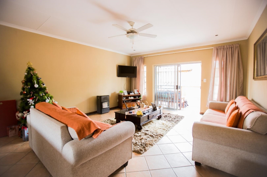 3 Bedroom Property for Sale in Mooikloof Ridge Gauteng