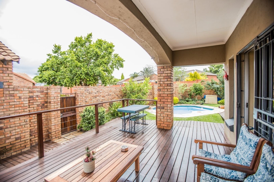 3 Bedroom Property for Sale in Mooikloof Ridge Gauteng