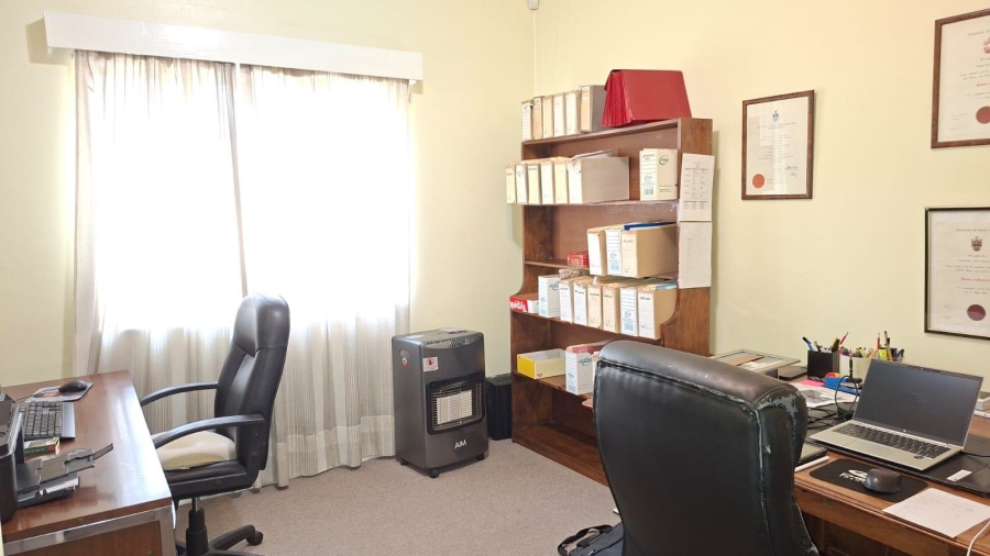 6 Bedroom Property for Sale in Sydenham Gauteng