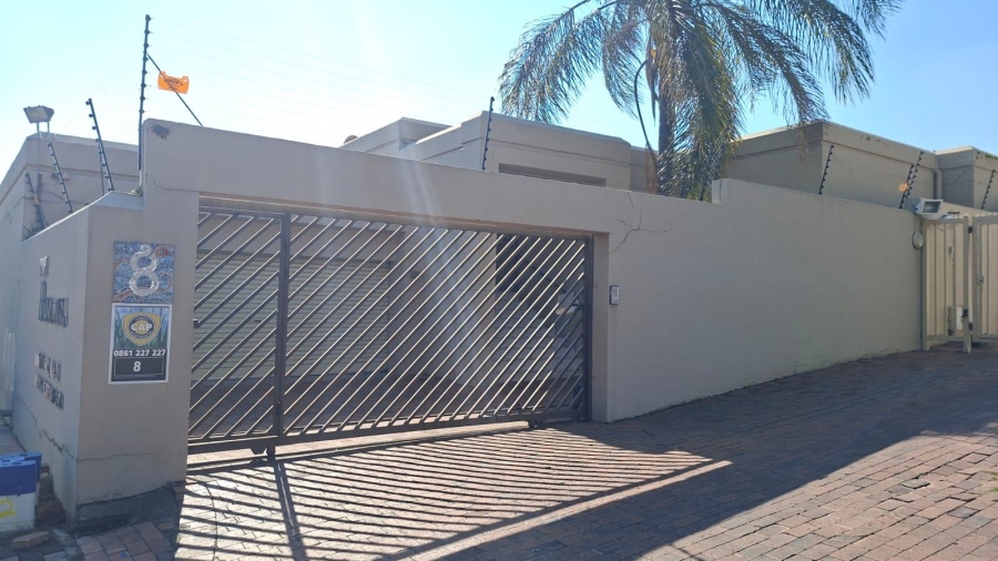 4 Bedroom Property for Sale in Glen Atholl Gauteng