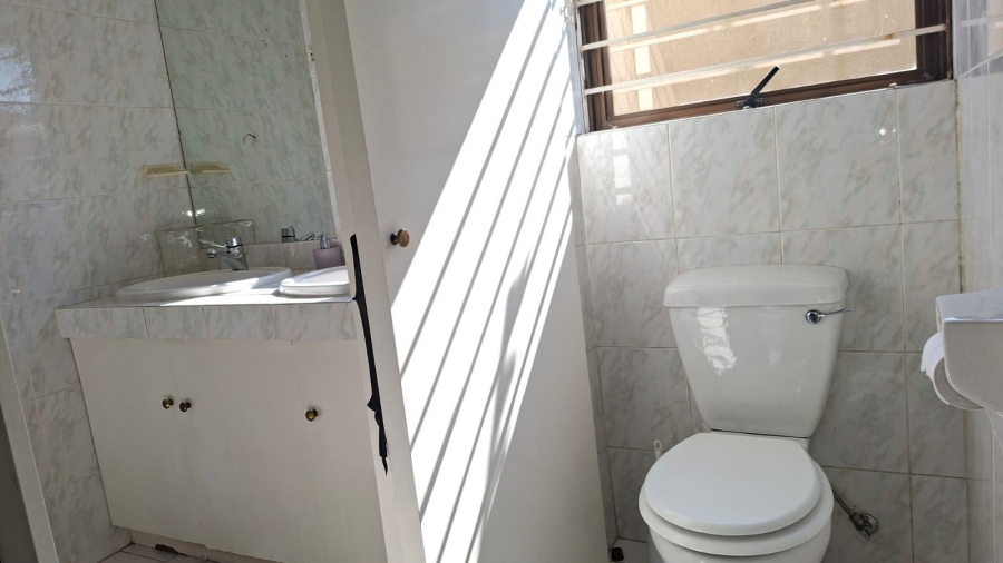 4 Bedroom Property for Sale in Glen Atholl Gauteng
