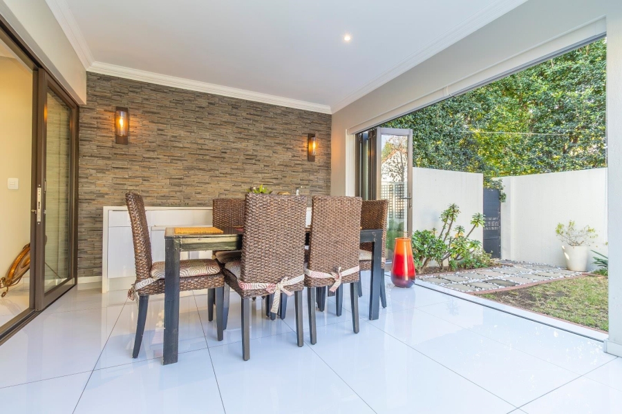 3 Bedroom Property for Sale in Carlswald Gauteng