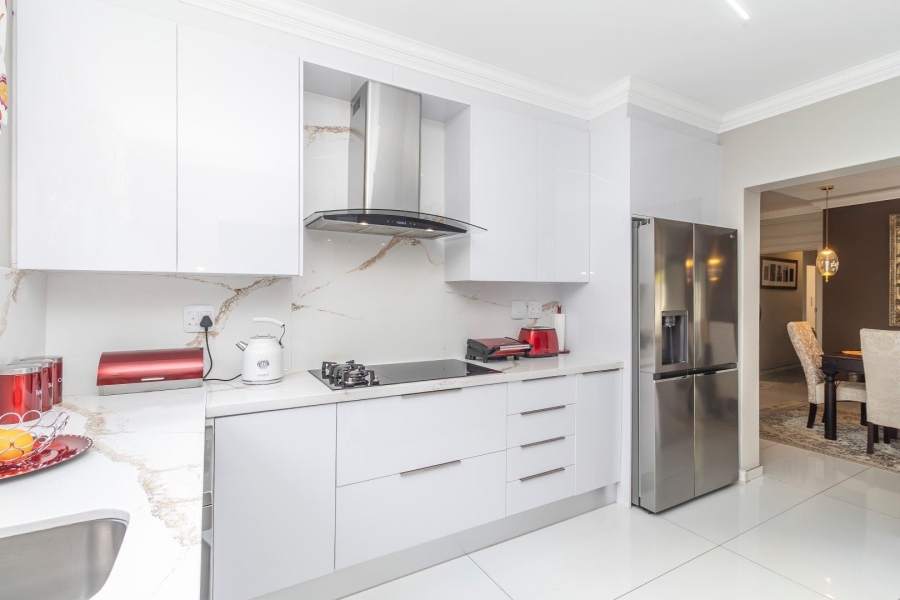 3 Bedroom Property for Sale in Carlswald Gauteng