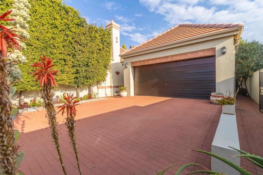 3 Bedroom Property for Sale in Carlswald Gauteng