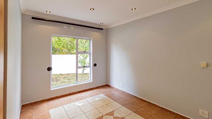 5 Bedroom Property for Sale in Dainfern Gauteng