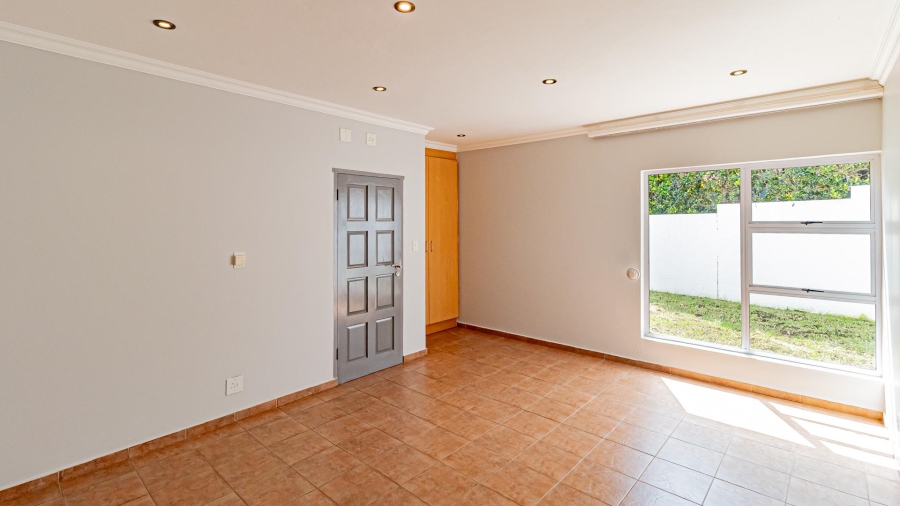 5 Bedroom Property for Sale in Dainfern Gauteng
