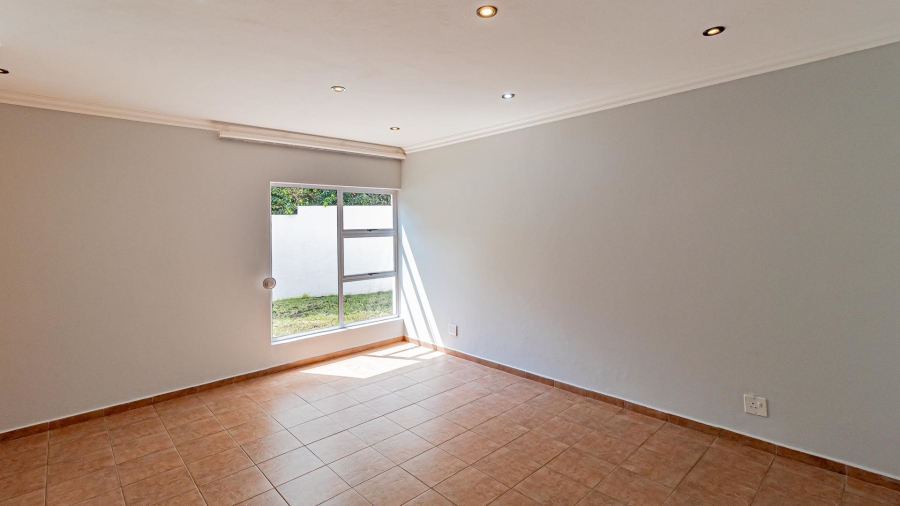 5 Bedroom Property for Sale in Dainfern Gauteng
