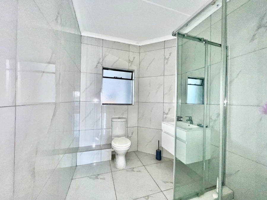 2 Bedroom Property for Sale in Linbro Park Gauteng