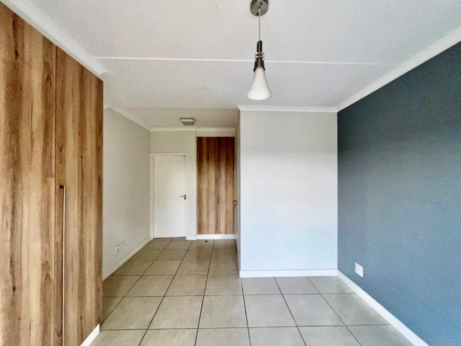 2 Bedroom Property for Sale in Linbro Park Gauteng