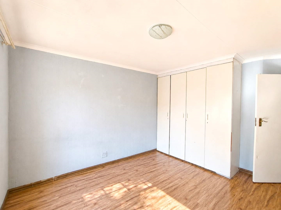 4 Bedroom Property for Sale in Bromhof Gauteng