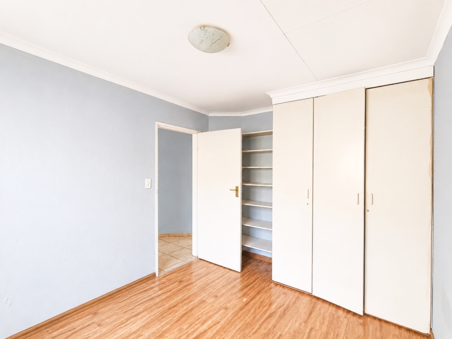 4 Bedroom Property for Sale in Bromhof Gauteng