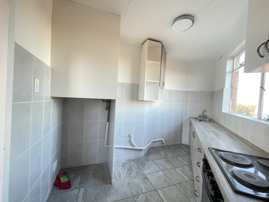 2 Bedroom Property for Sale in Edleen Gauteng