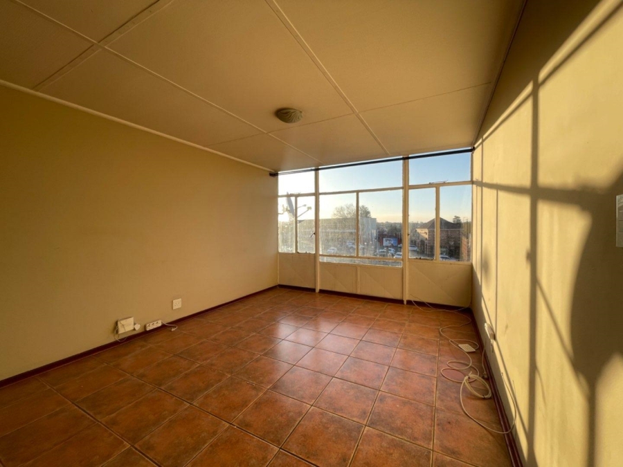 2 Bedroom Property for Sale in Edleen Gauteng