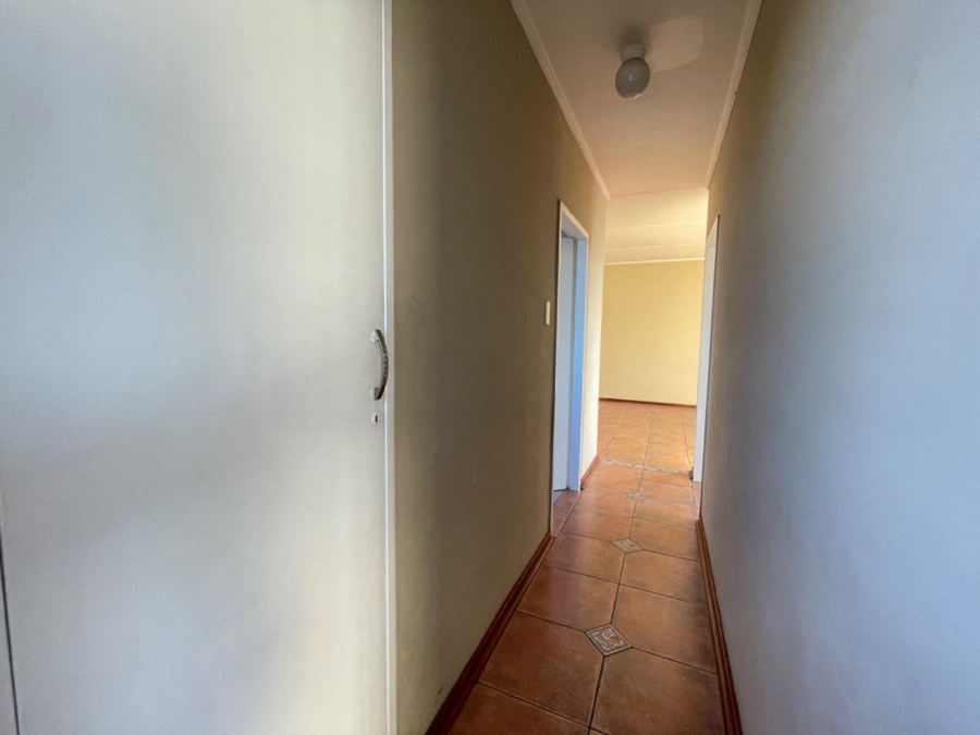 2 Bedroom Property for Sale in Edleen Gauteng