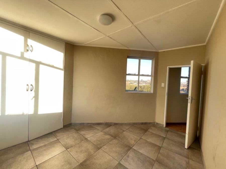 2 Bedroom Property for Sale in Edleen Gauteng