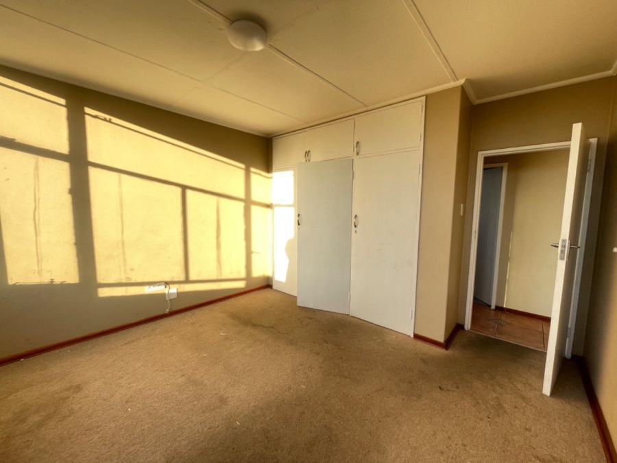 2 Bedroom Property for Sale in Edleen Gauteng