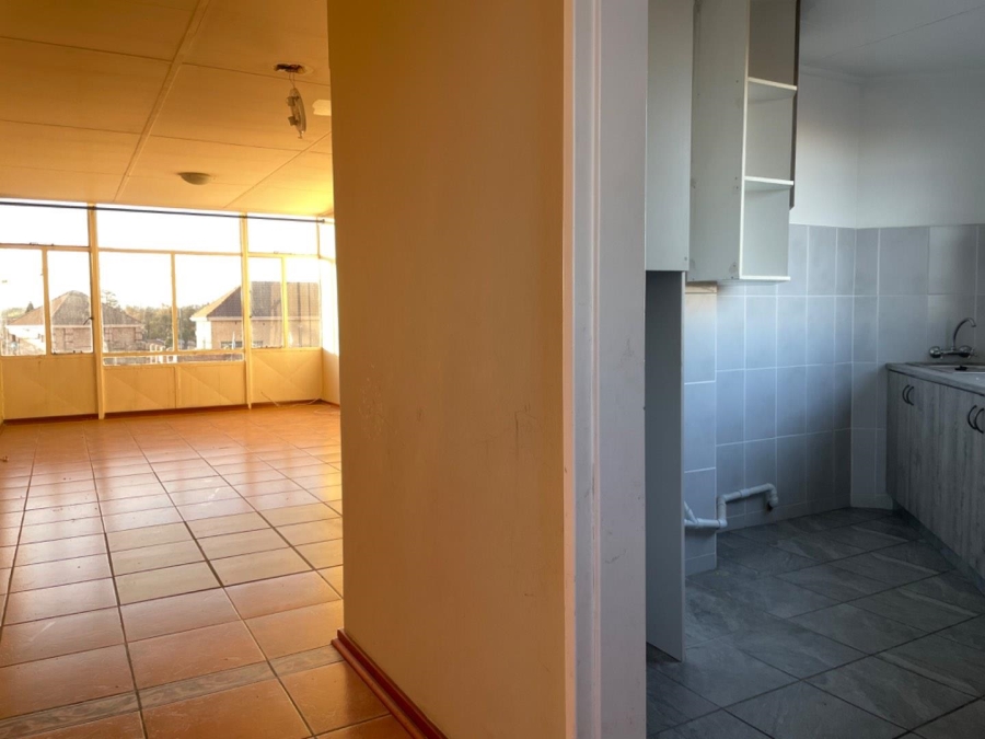 2 Bedroom Property for Sale in Edleen Gauteng