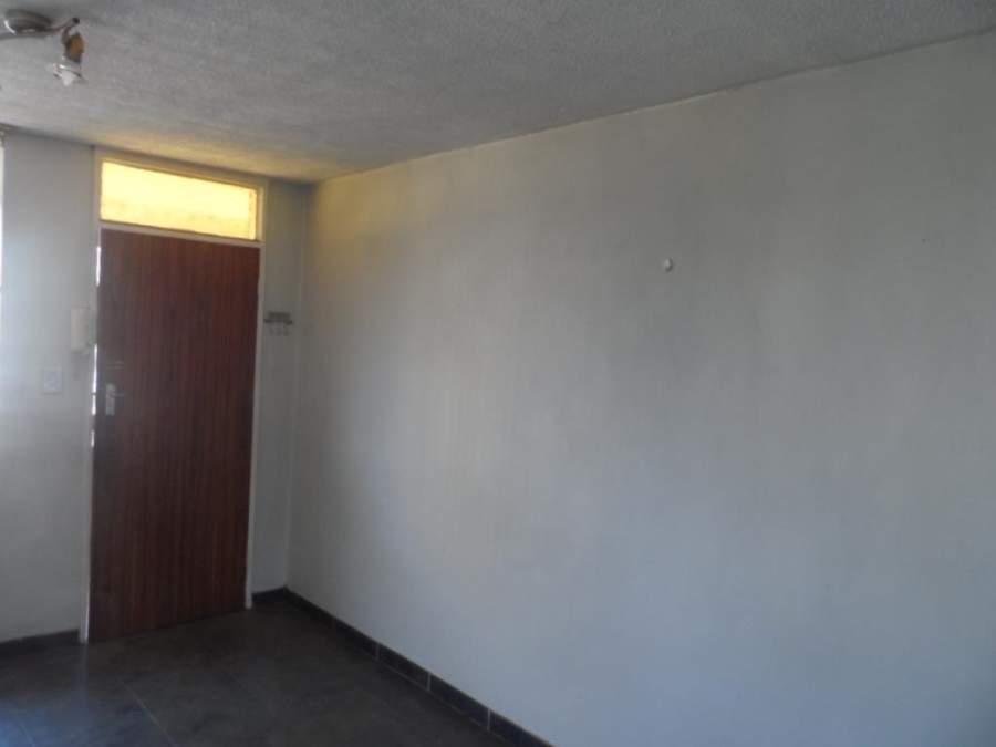 1 Bedroom Property for Sale in Hatfield Gauteng