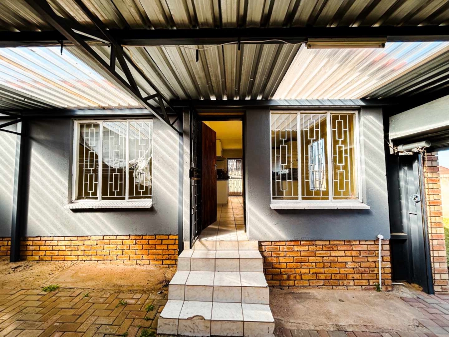 3 Bedroom Property for Sale in Naturena Gauteng