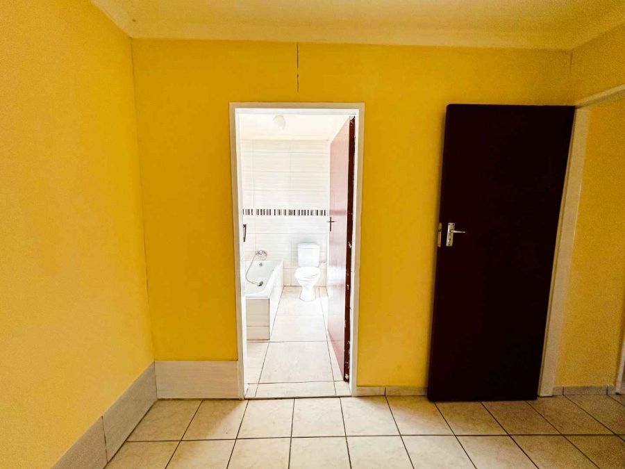 3 Bedroom Property for Sale in Naturena Gauteng