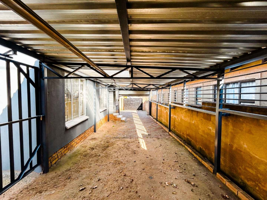 3 Bedroom Property for Sale in Naturena Gauteng