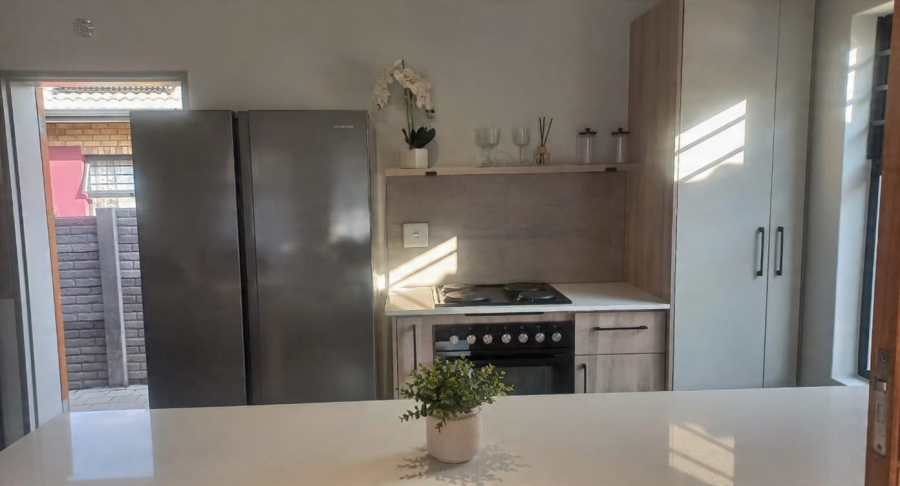 3 Bedroom Property for Sale in Heuweloord Gauteng
